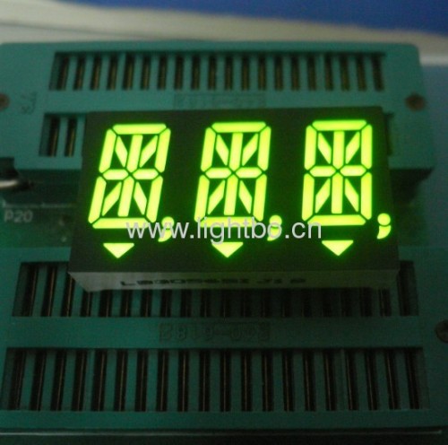Niestandardowy 14-milimetrowy (0,56), 3-cyfrowy, 14-segmentowy alfanumeryczny wyświetlacz LED