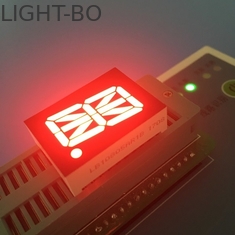 Pojedynczy 16-segmentowy wyświetlacz LED 0,8 &quot;AlphaNumeric Super Bright Red na tablicy rozdzielczej