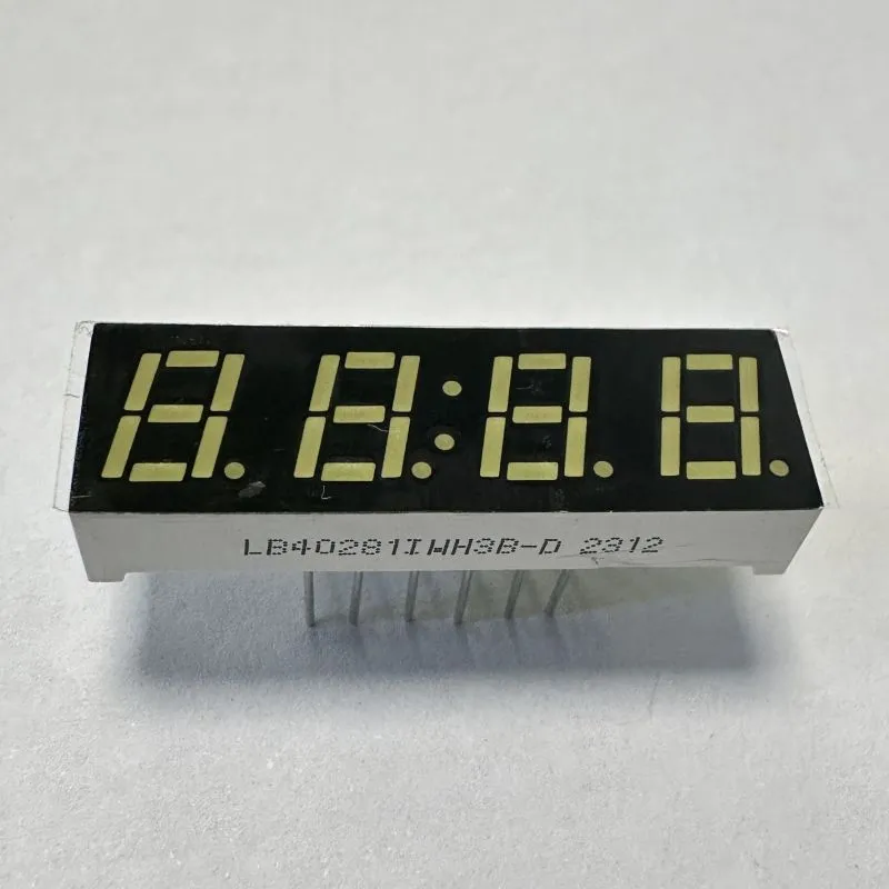 Biały wyświetlacz LED 7mm 4 cyfrowy 7segmentowy wspólny anodę do panelu multimetrowego 1
