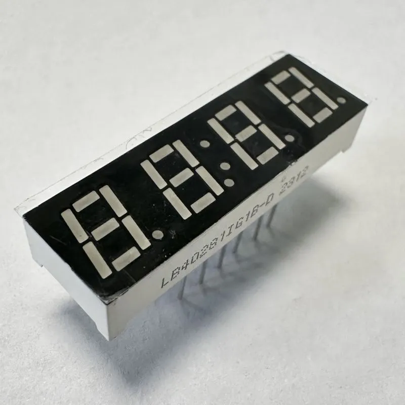 Zielony 4 cyfrowy 7 mm LED Display 7 Segment Common Anode dla kontrolera temperatury 1